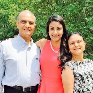 Meet your Posher, Ami